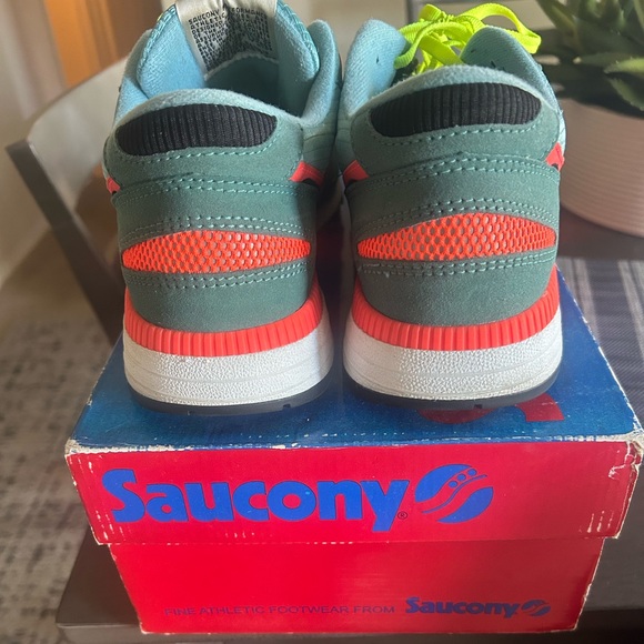 Saucony men’s shoes - Picture 2 of 4